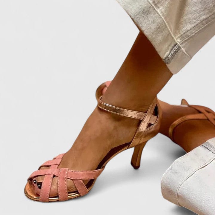 The Amelia Orthopedic Heels