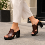 Capri Leather Mule