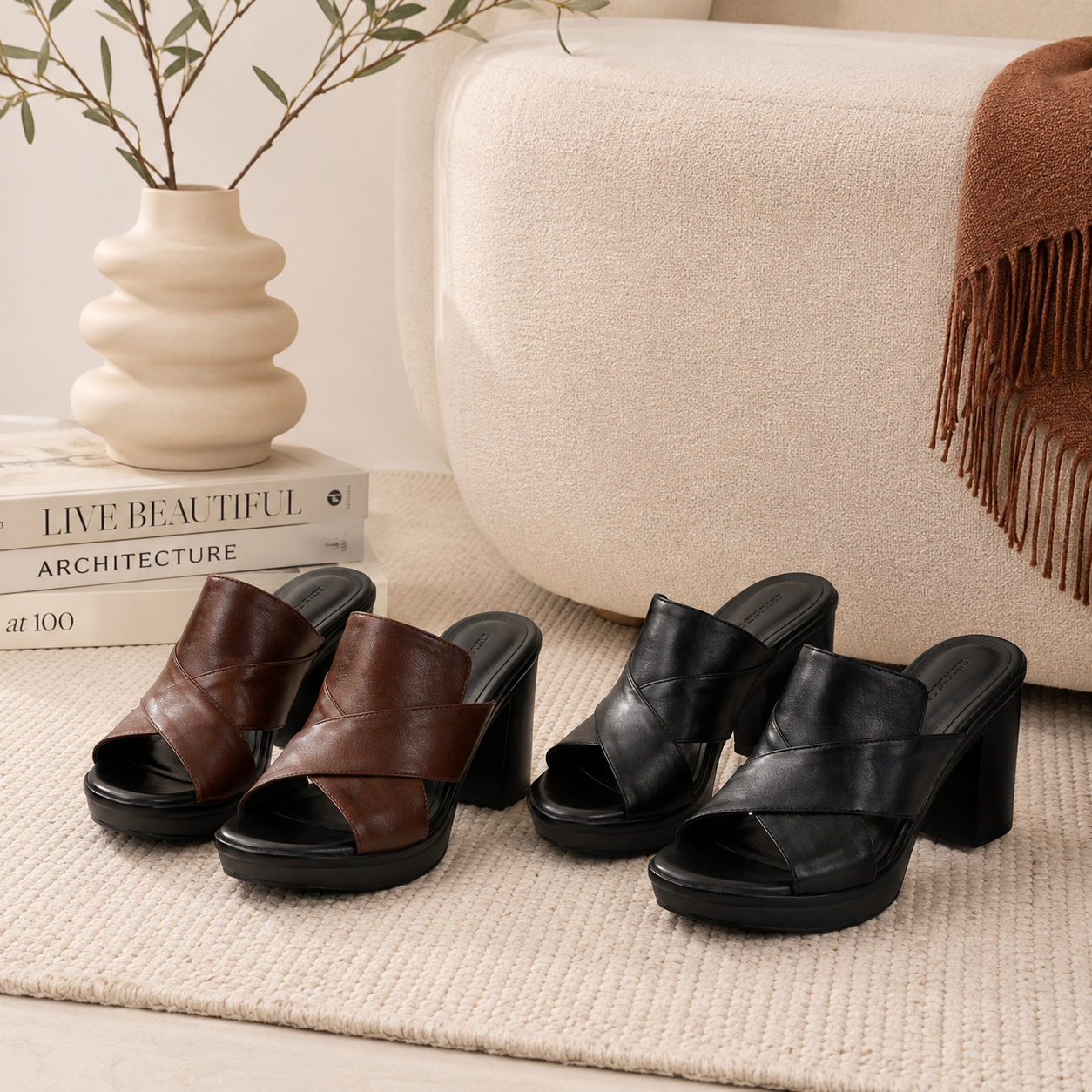 Capri Leather Mule